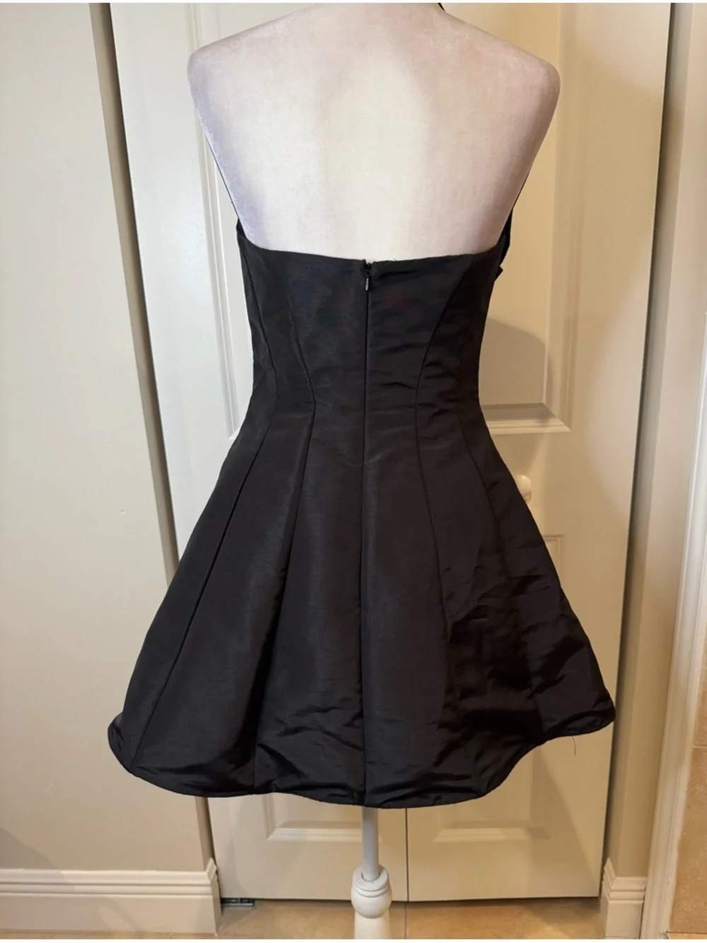 LBD Mac Duggal Black Strapless Bow Mini Dress - Picture 7 of 9